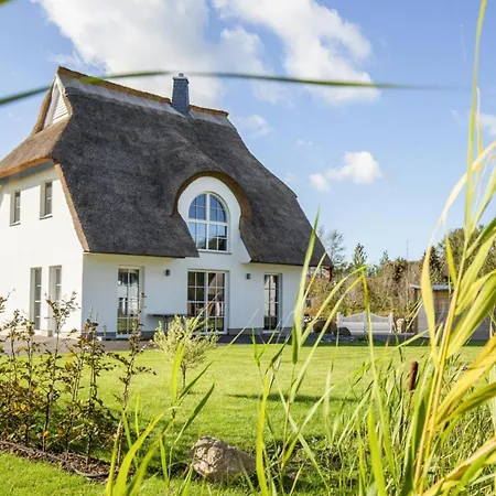 Luxushaus Am Bodden Mit Sauna, Cleaning Included Ferienhaus *